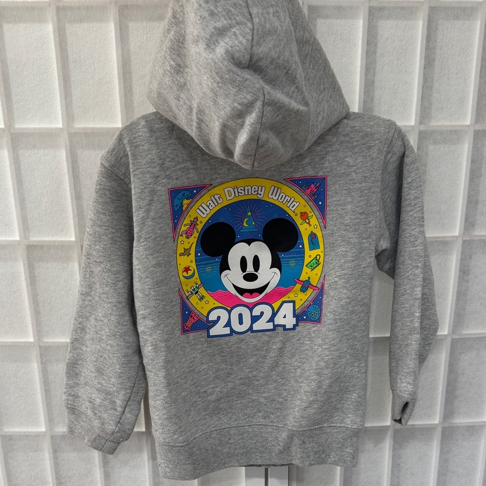 2024 Walt Disney World Kids Hoodie Size 4 - Picture 2 of 4